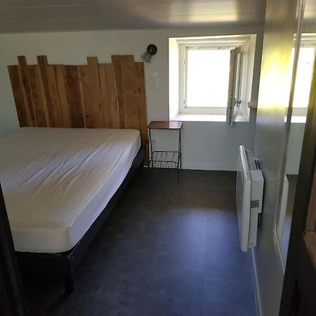 Petite Maison Type Loft En Plein Bourg D'Ambazac Екстер'єр фото
